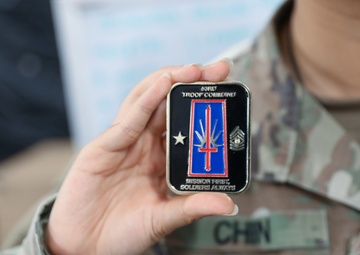 NYNG Leadership Visit The 369th Sustainment Brigade