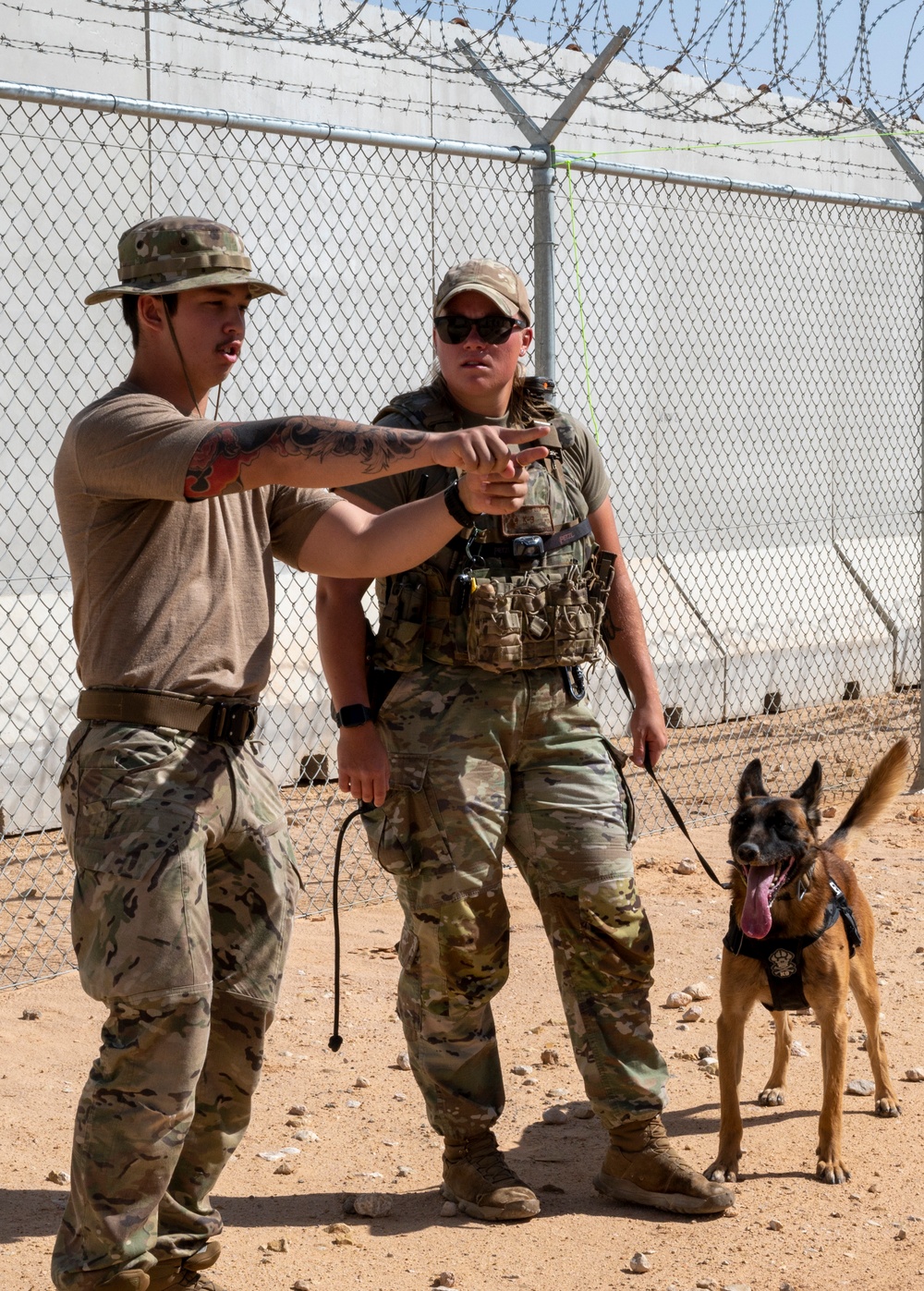 378th ESFS MWDs train with EOD