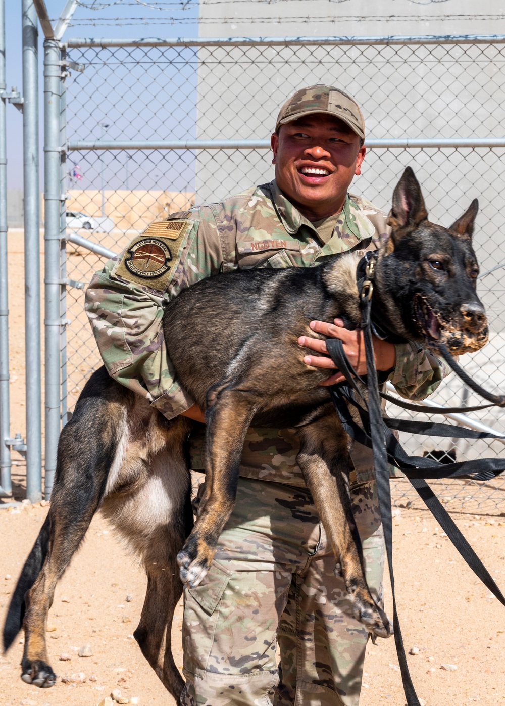 378th ESFS MWDs train with EOD