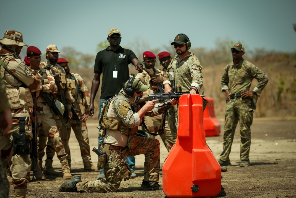 Mauritanian Armed Forces conduct Dynamic Shooting Drills