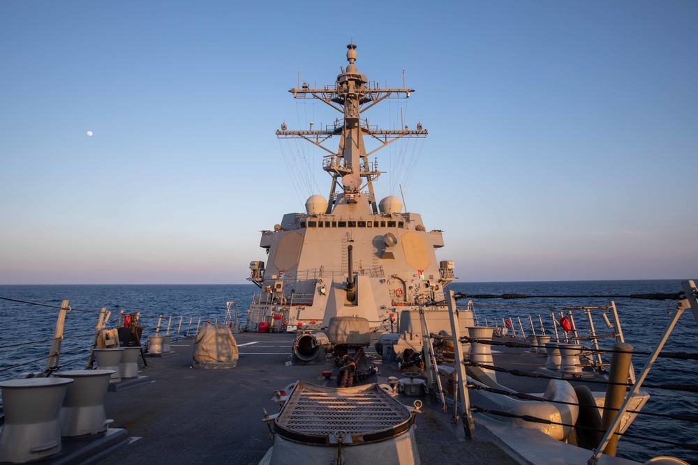 DVIDS - Images - USS Nitze (DDG 94) Daily Operations [Image 3 of 4]