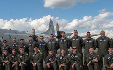 VP 30 Graduates Final P-3 Orion Pilot and NFO Class