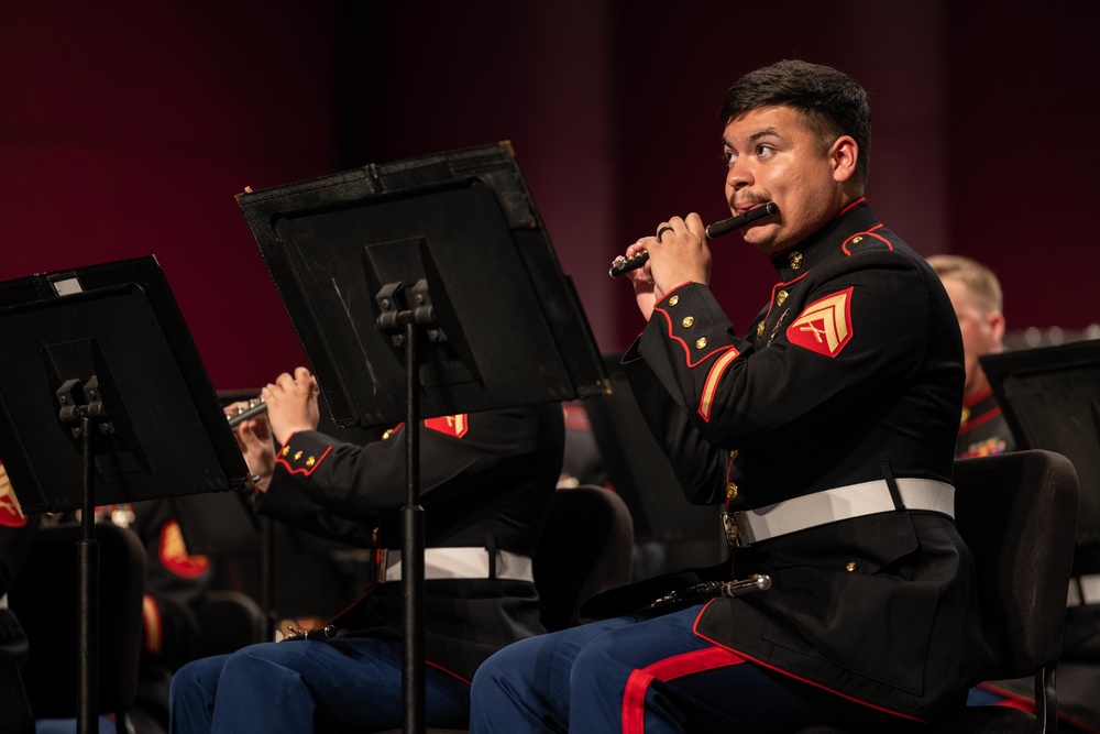 1st MARDIV Band performs in Pacific Coast Regional Wind Band Festival