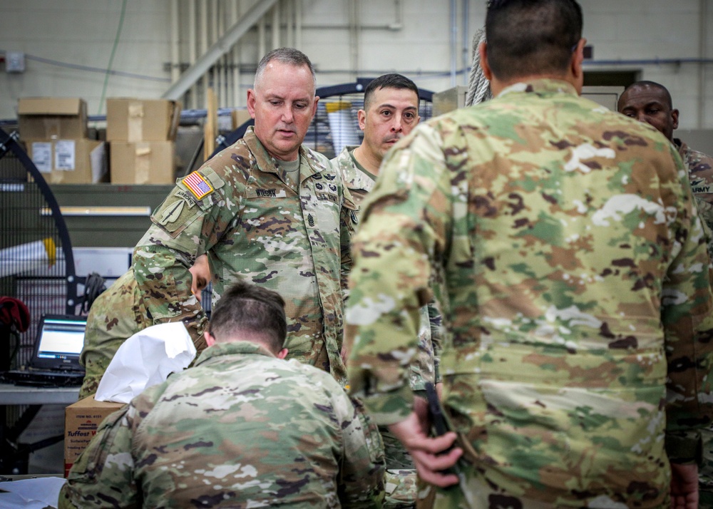 DVIDS - Images - Command Sgt. Maj. Wilson And Maj. Gen. McCurry Visit ...