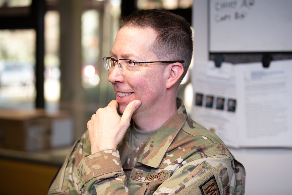 AFRC Command Surgeon and Chief Enlisted Medical visit