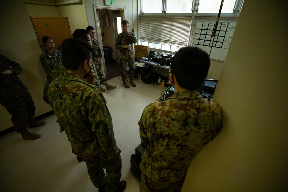 Marines conduct SME exchange