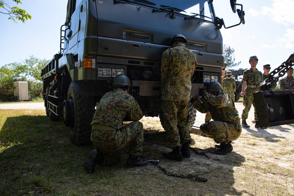 Marines conduct SME exchange