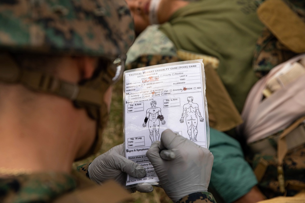 CLR-37 Corpsmen conduct mass casualty exercise