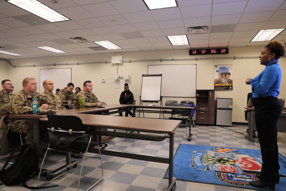 501st Military Intelligence Brigade welcomes new Soldiers at the newcomer's brief