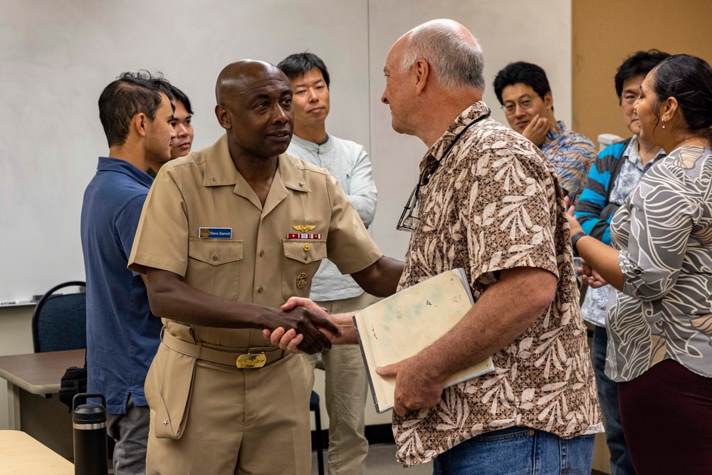 Commander, Navy Region Hawaii, NAVFAC Hawaii Visit University of Hawaii Engineering Class