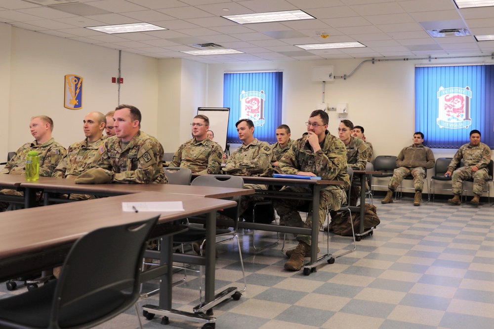 501st Military Intelligence Brigade welcomes new Soldiers at the newcomer's brief