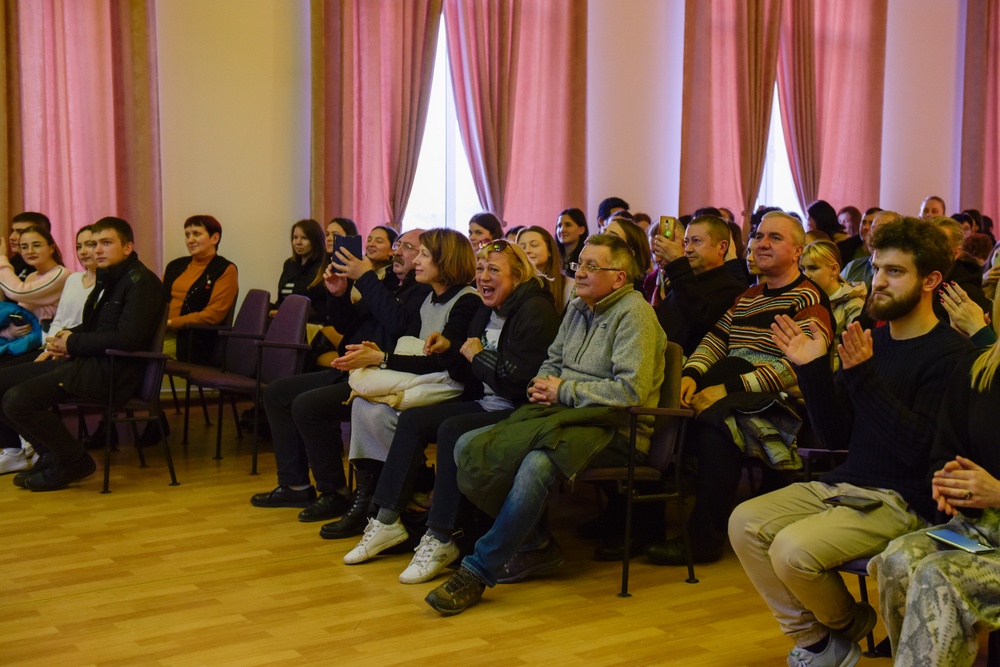 USAFE band celebrates Martisor Festival in Moldova