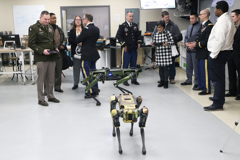 Family members take peek into plebes life at West Point during Plebe-Parent Weekend