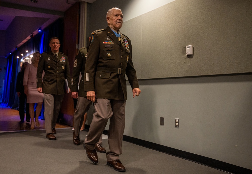 Secretary Hicks attends Medal of Honor Hall of Heroes Induction Ceremony