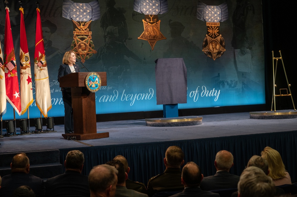 Secretary Hicks attends Medal of Honor Hall of Heroes Induction Ceremony