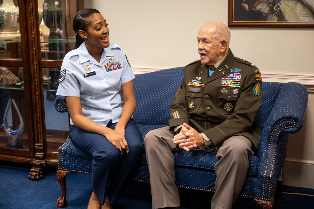 Secretary Hicks attends Medal of Honor Hall of Heroes Induction Ceremony