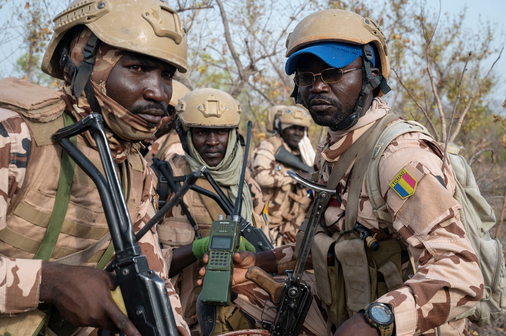 Cameroon, Chad conduct patrol and KLE training