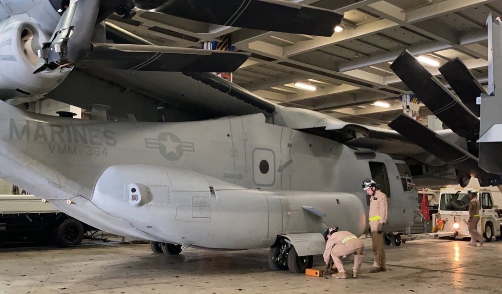 Marines and Saudi Port Authority workers at Yanbu Industrial Port, Kingdom of Saudi Arabia