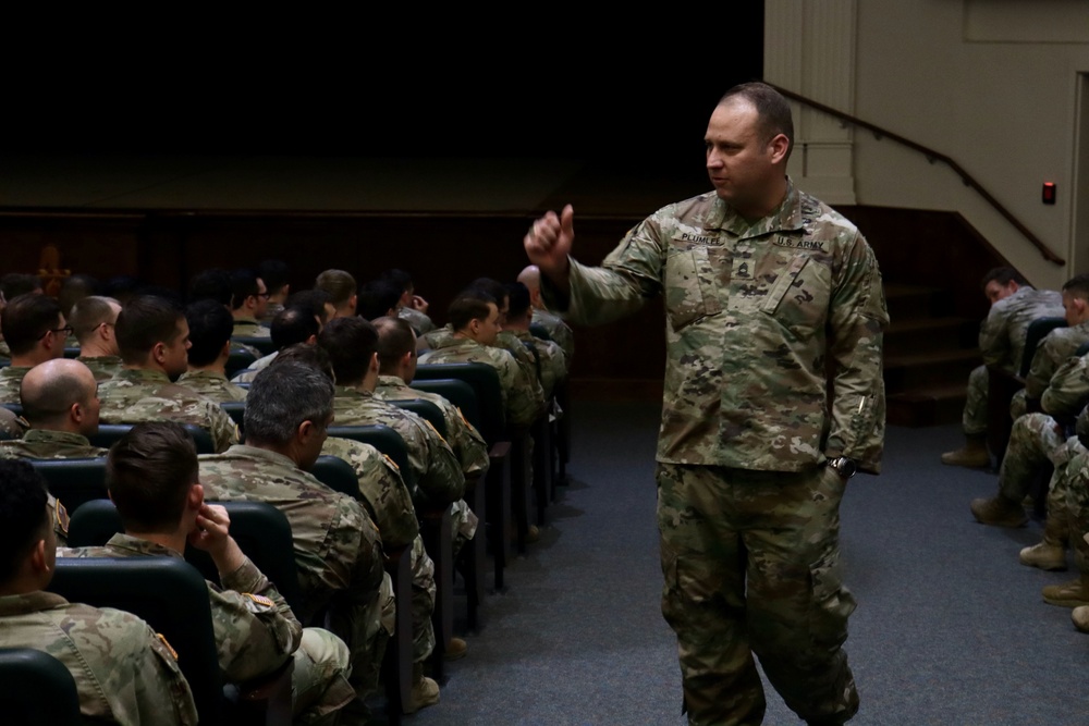 U.S. Army Master Sergeant Earl Plumlee tours East Coast