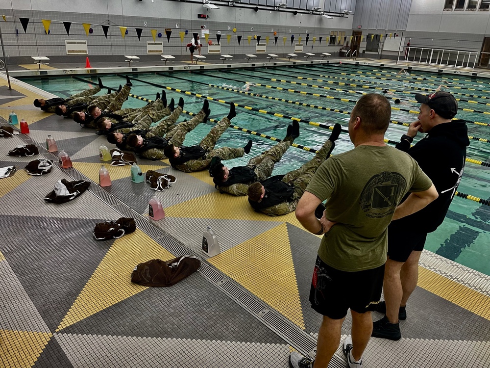 U.S. Army Master Sergeant Earl Plumlee tours East Coast