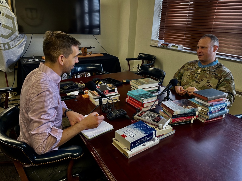 U.S. Army Master Sergeant Earl Plumlee tours East Coast