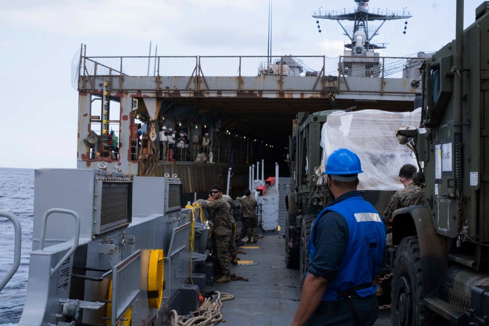 CLB 31 and USS Ashland conduct Amphibious Operations: Iron Fist 23