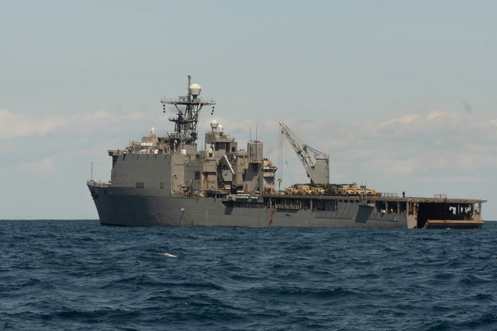 USS Ashland Search and Rescue Ops: Iron Fist 23