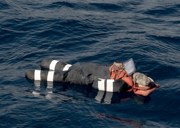 USS Ashland Search and Rescue Ops: Iron Fist 23