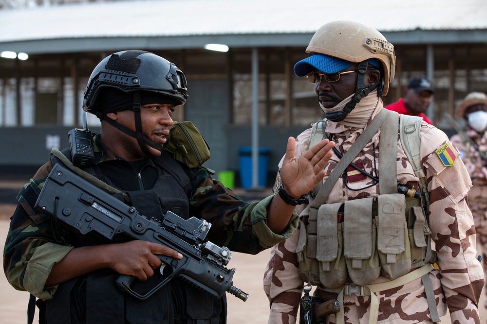 Cameroon, Chad armed forces discuss simulated mission requirements for Flintlock