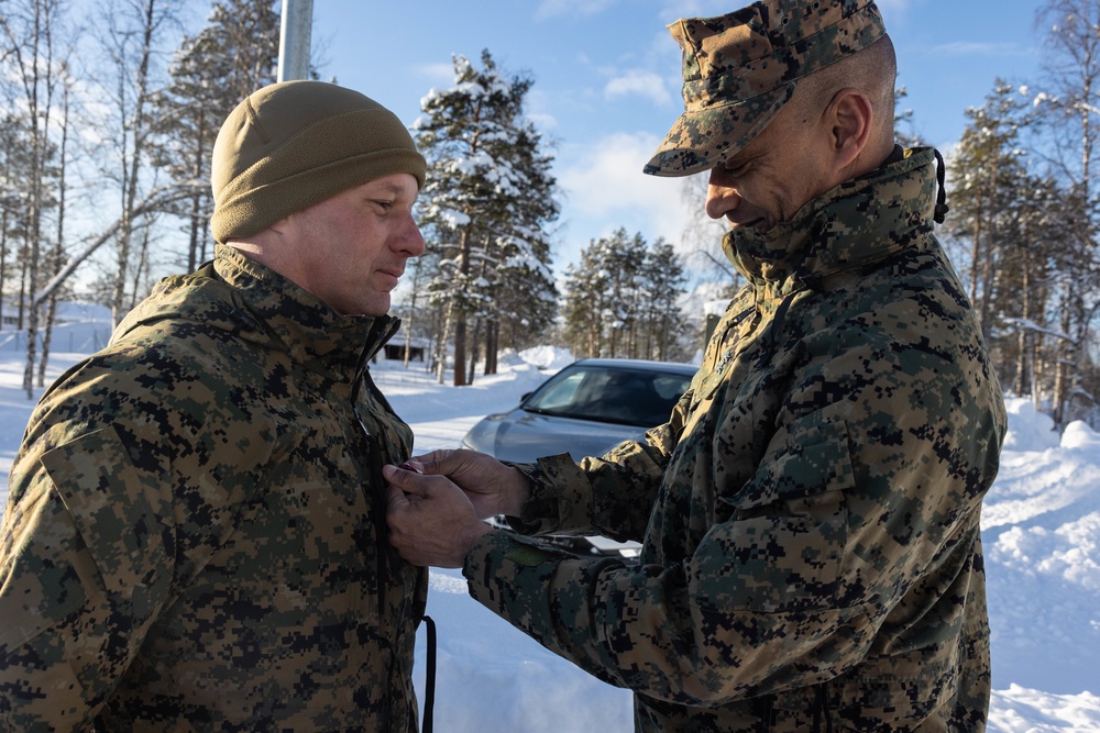 GySgt. Poldoski with 2d CEB Receives Award