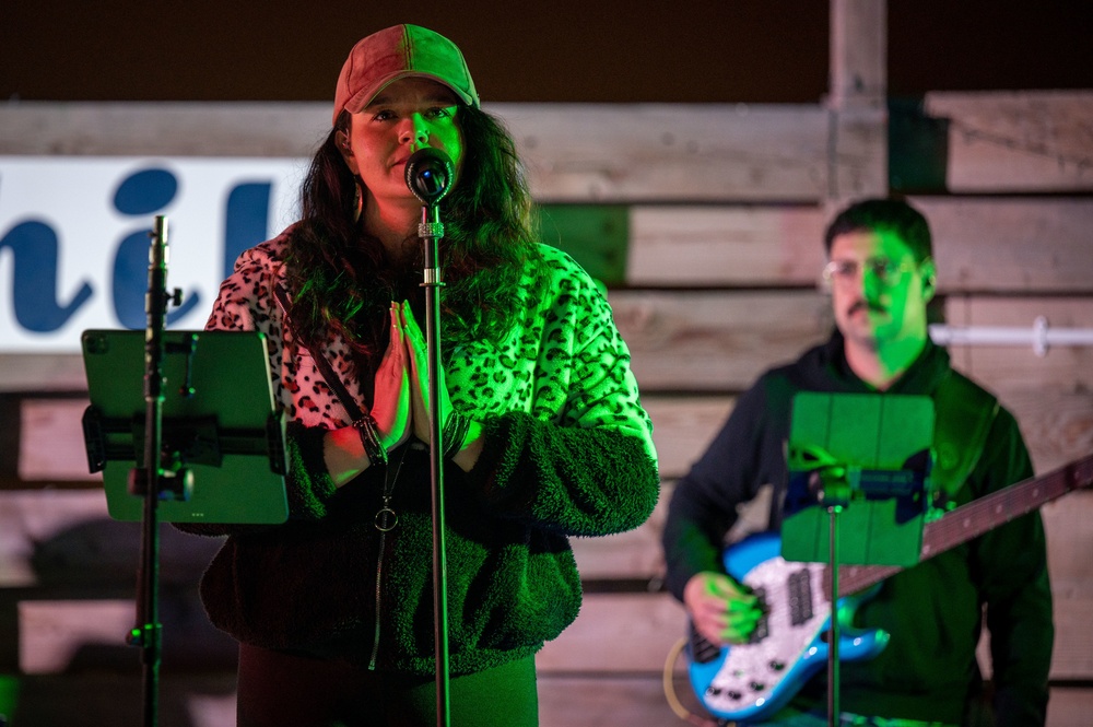 AFCENT Band Performs at Churchill’s Club