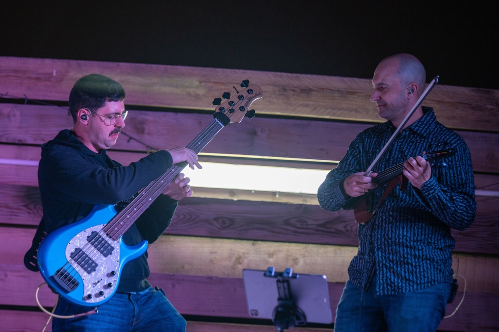 AFCENT Band Performs at Churchill’s Club