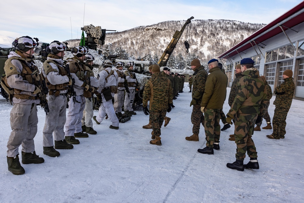 2d MARDIV CG Visits Marines, Sailors and NATO Allies