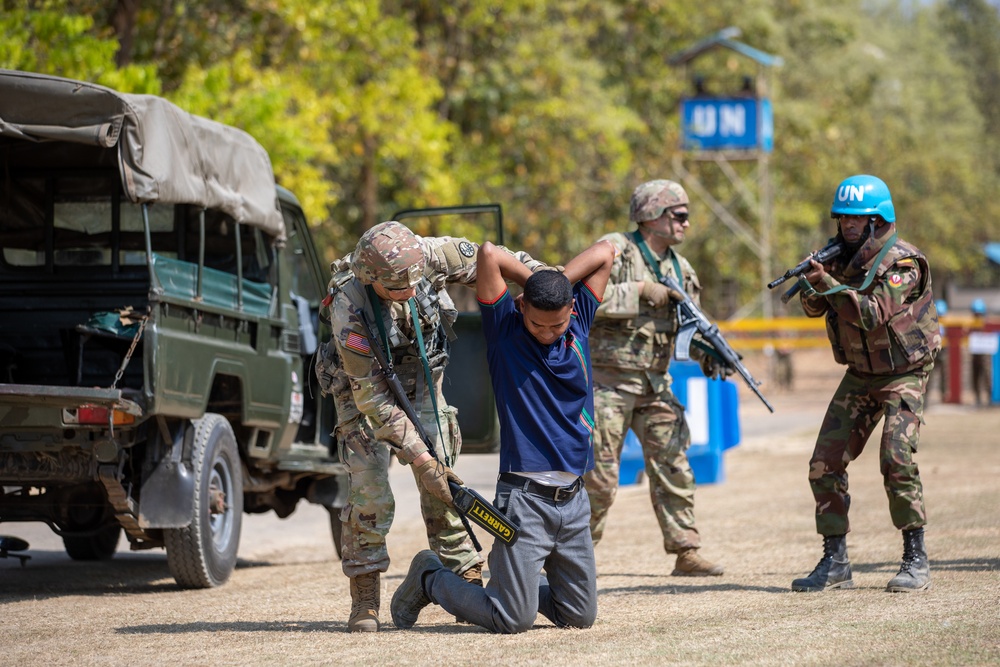 Exercise Tiger Lightning 23 - Oregon Army National Guard and Bangladesh Army train together on TTPs
