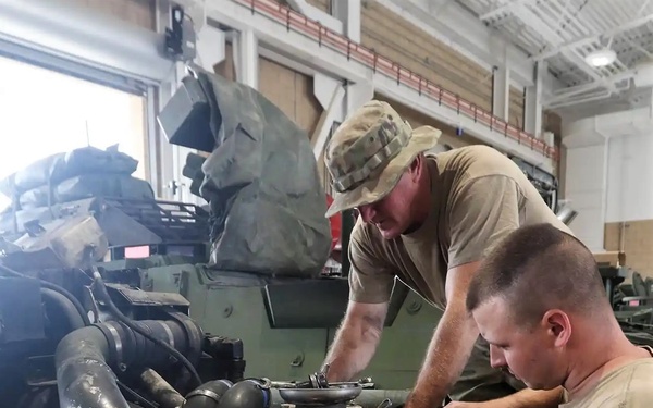 New course aims to fix Stryker mechanic shortage