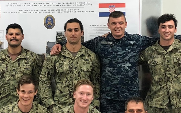 Explosive Ordnance Disposal Mobile Unit 12 Participates in Humanitarian Mine Action in Croatia