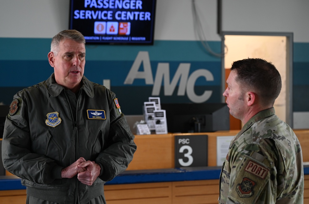 Air Mobility Command leadership visits 521st AMOW