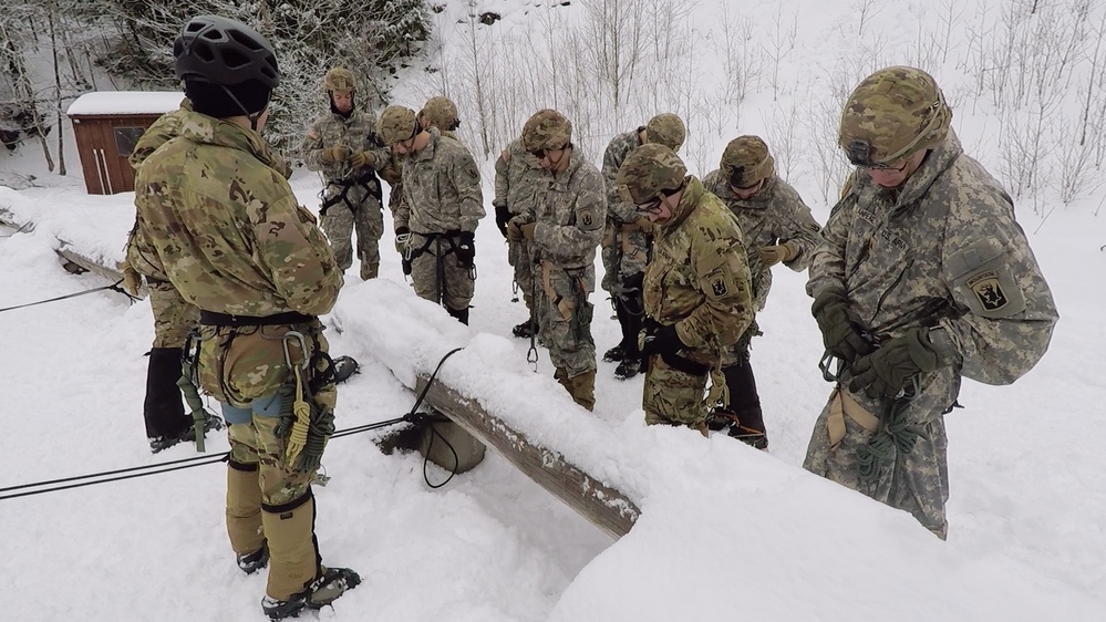 Vermont Infantry Ice Climbing and Winter Mobility