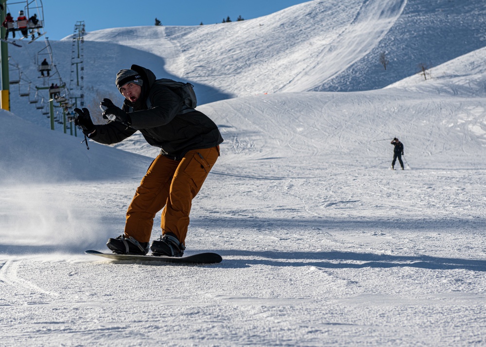366th Fighter Wing Wing Ski Day