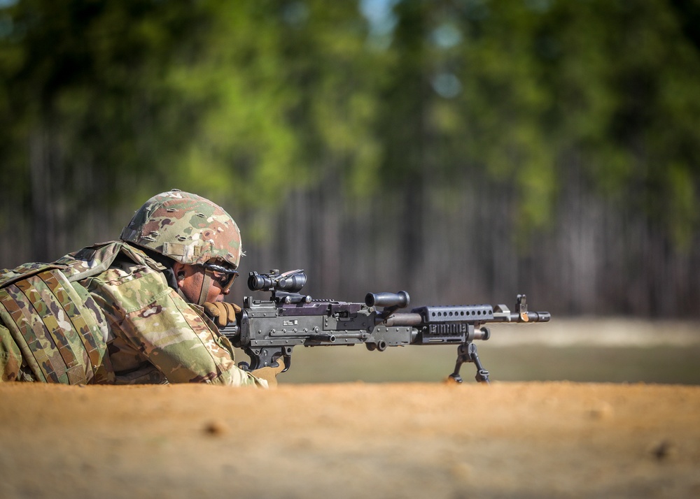 Soldiers Shoot The M240B