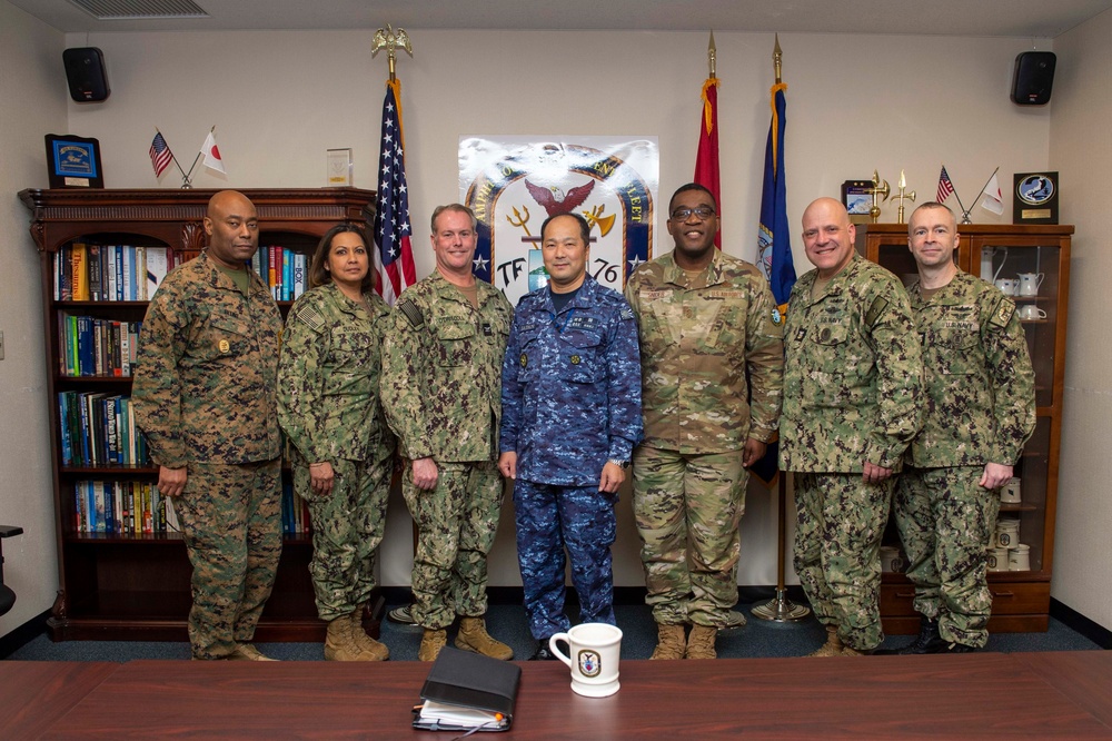 Japan Joint Staff and USFJ Senior Enlisted Leaders Visit Sasebo