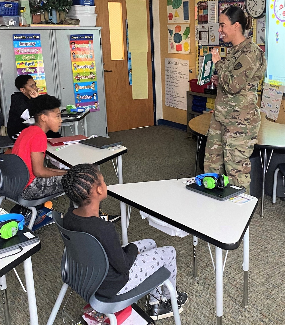 ASC Soldiers participate in Read Across America