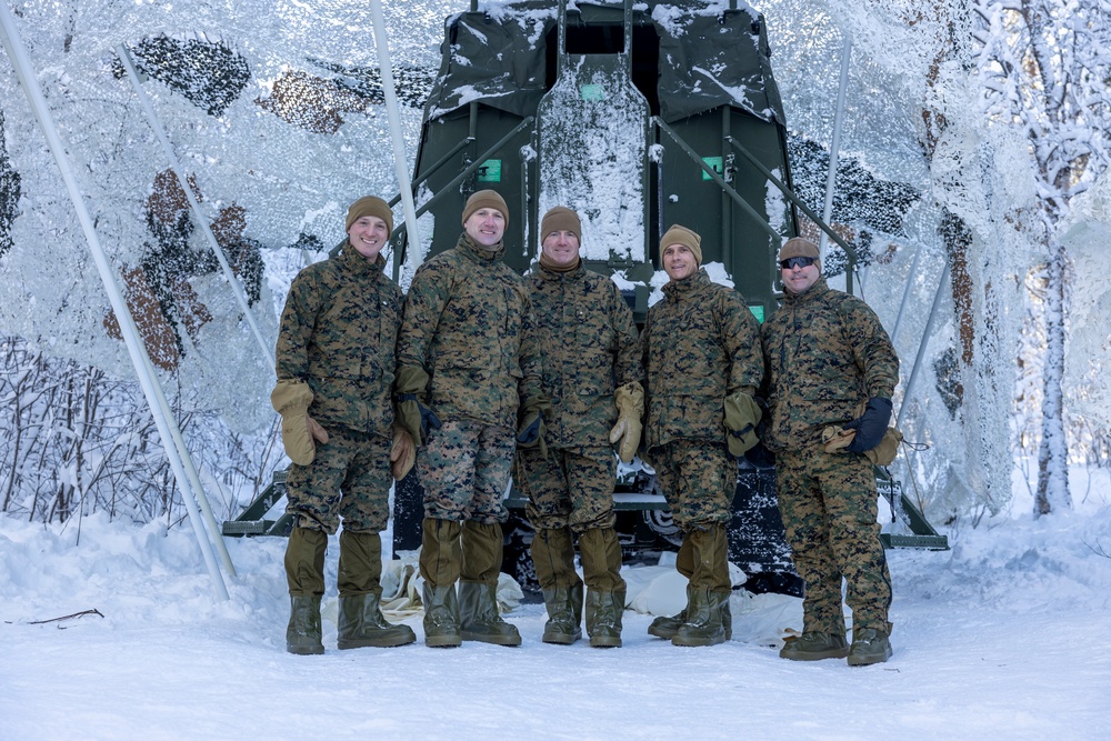 2nd MLG Commanding General visits CLB-2