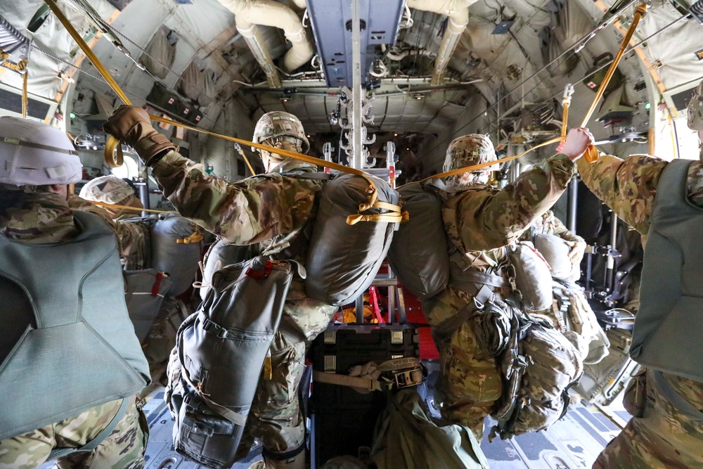 11th Airborne Division All-Female Airborne Operation