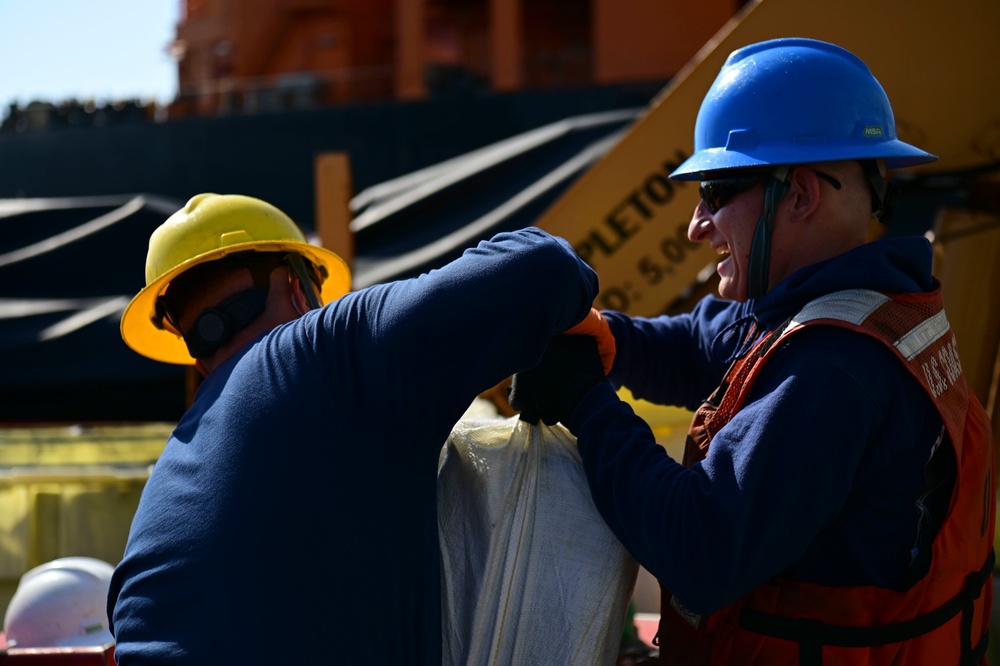 Coast Guard Cutter Spencer offloads $160 million worth of cocaine in Port Everglades