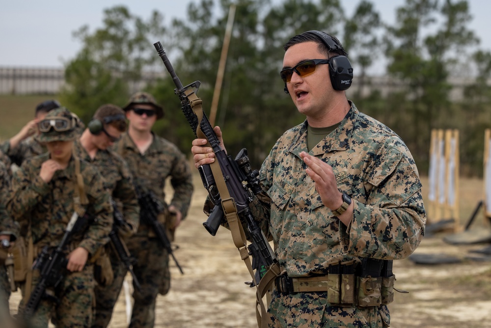 2d LAR Marines train for marksmanship competition