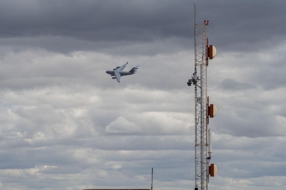 US brings airpower, community to Australia airshow