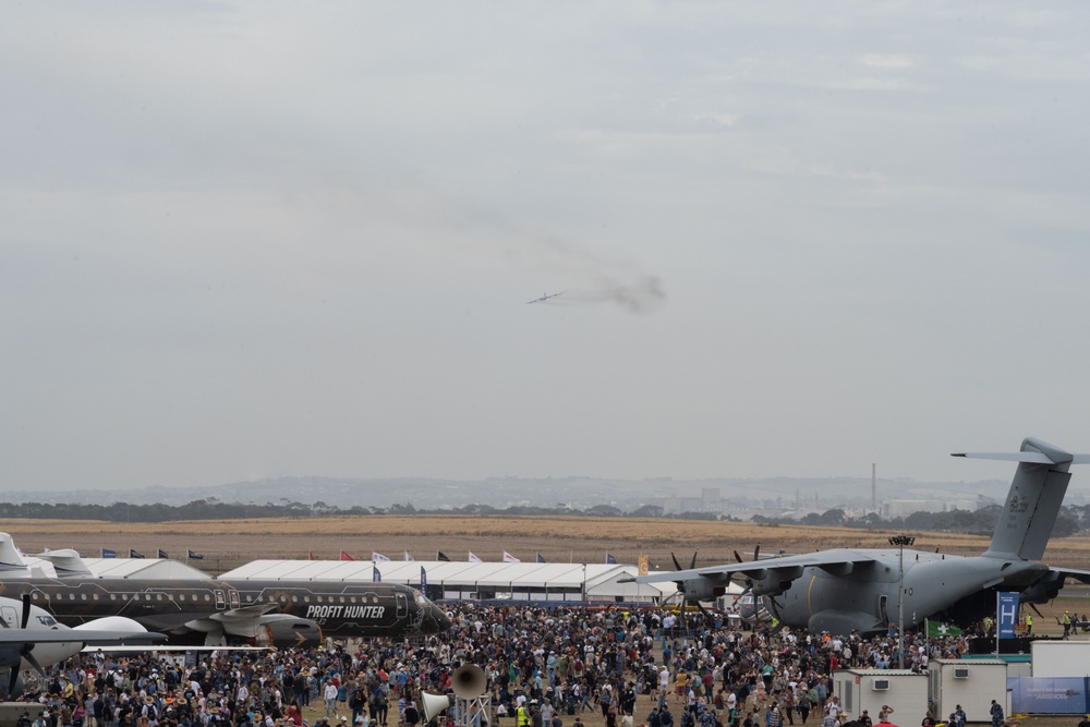 US brings airpower, community to Australia airshow