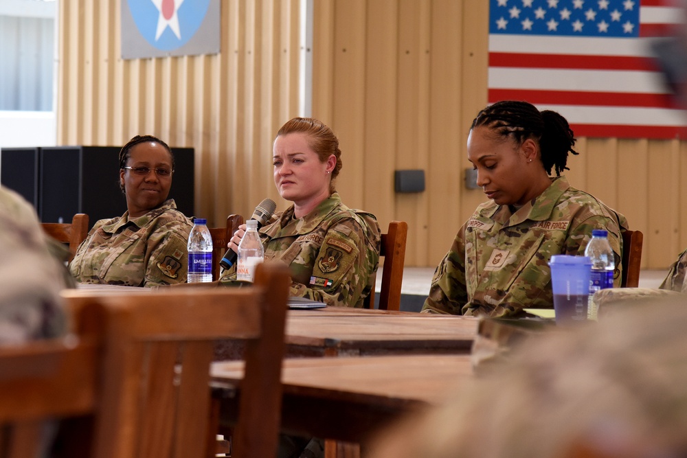 Al Dhafra Air Base hosts Women's Leadership Panel