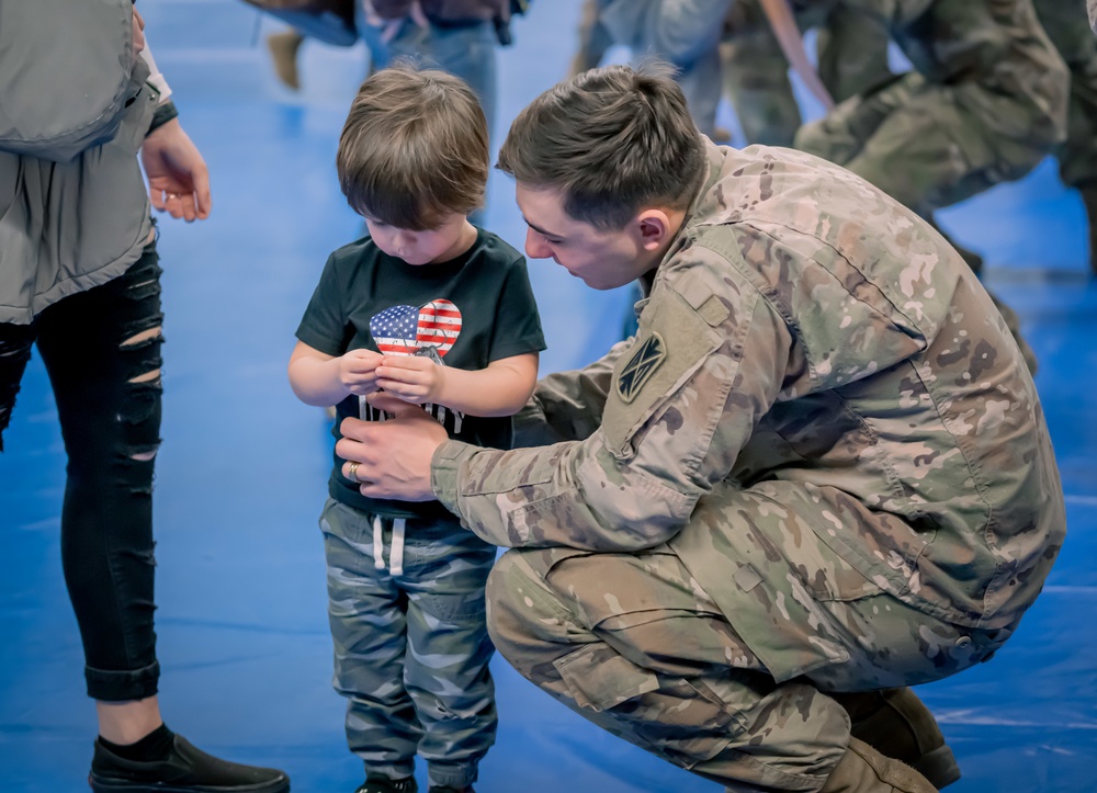 Charlie Battery, 5th Battalion, 7th Air Defense Artillery air defenders return to Baumholder after deployment